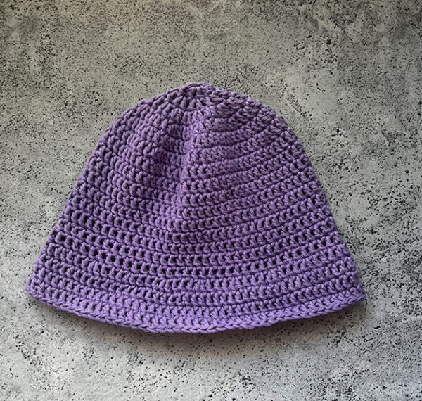 fioletowy bawełniany letni kapelusz